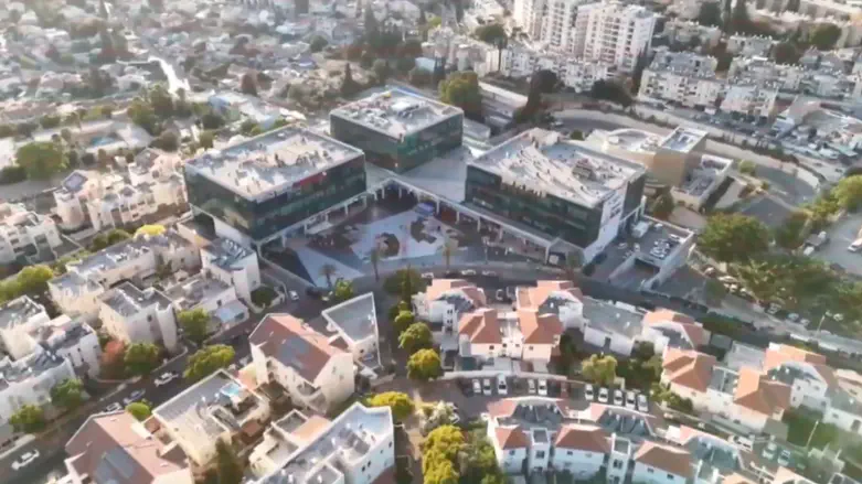 no Iranian hackers released drone footage over communities in Israel
