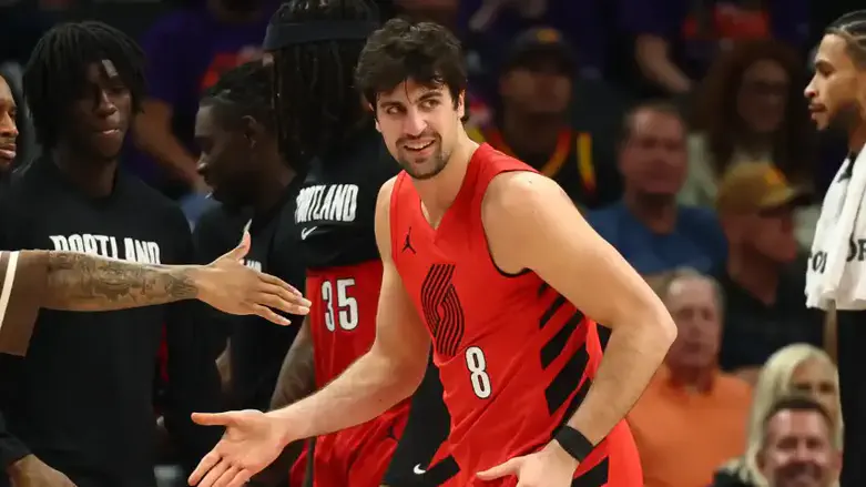 היסטוריה: דני אבדיה העפיל לפלייאוף ה-NBA