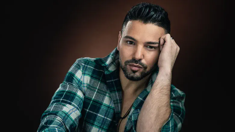 הראל מויאל שר לזכר של רס"ם דניאל אלוש ז"ל