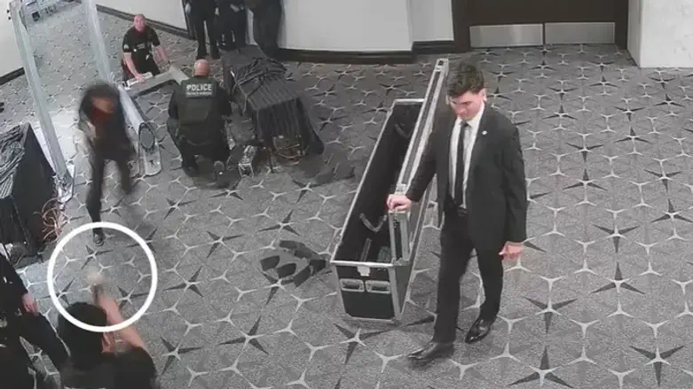 New footage reveals moments before DC shooting