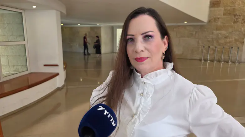 ערוץ 7 Тали Готлиб в ярости из-за Исроэля Каца: «Он меня предал»