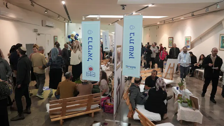 ערב חשיפה למשפחות שמחפשות קהילה ומשמעות