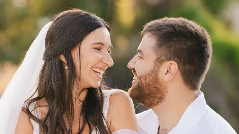 First wedding in Kibbutz Nahal Oz since October 7 massacre