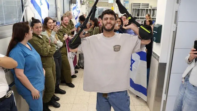 לוחם הצנחנים שנפצע קשה נפרד מרמב"ם