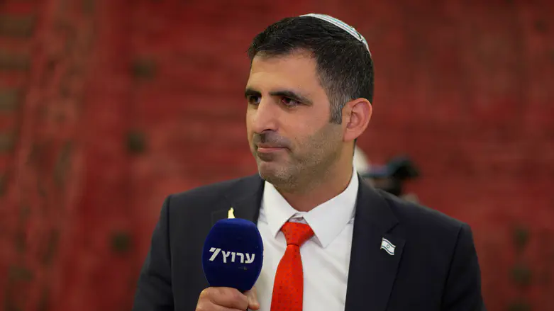 קרעי עוקץ: "ערוצי התבהלה"