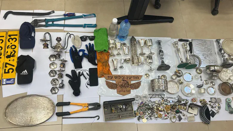 Burglary ring disguised as haredim caught