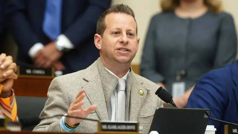 Al Drago/Getty Images Jewish lawmakers face surge in antisemitic threats