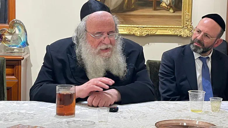 ראש הישיבה: מדוע אנחנו אובססיביים לסטטוס?