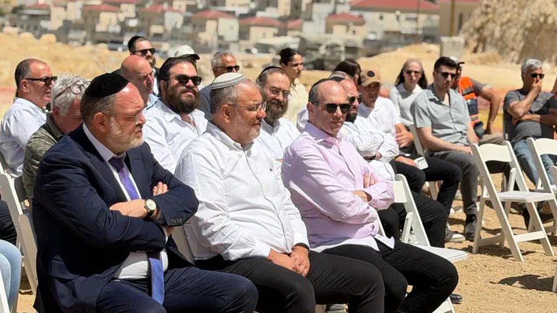 צילום: Saleet 12 Stones: A landmark community takes root in Givat Ze’ev