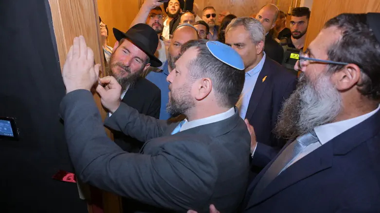spokesperson New Hebron center to tell the city's story