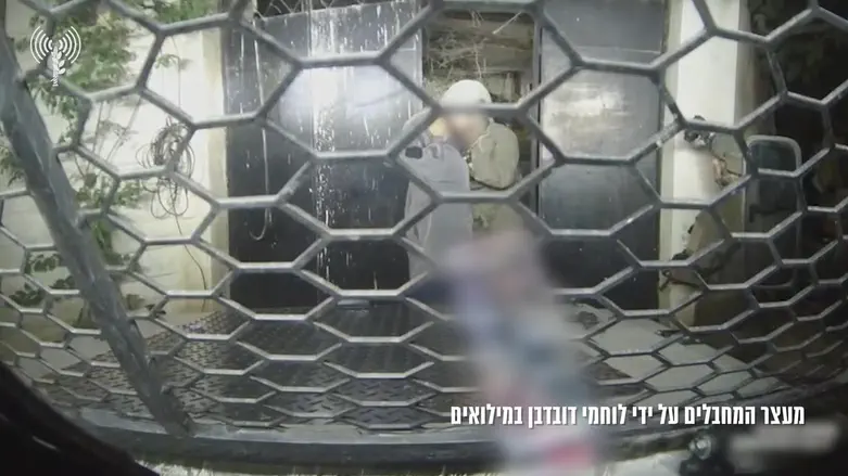 IDF apprehends terrorist cell preparing to execute attack