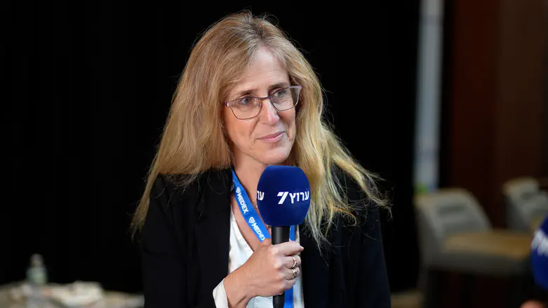 ד”ר אפרת אפללו לערוץ 7 | העלייה מתגברת, דווקא בזכות המלחמה