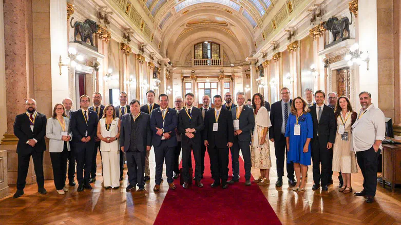 European lawmakers unite in Lisbon to fight rising antisemitism