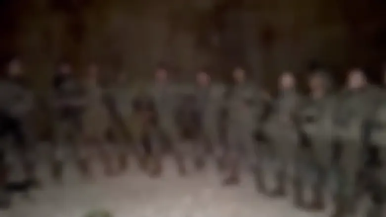צפו: לוחמי חטיבת החשמונאים שרו „יה אכסוף” לפני יציאה למעצר מחבלים