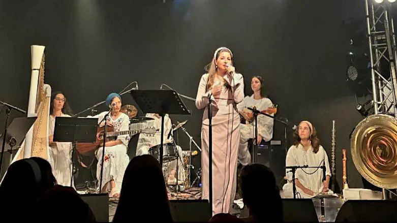 צילום: רינת אלקריב "דייאנה ומיתרי הנשמה" עלו לראשונה לבמה