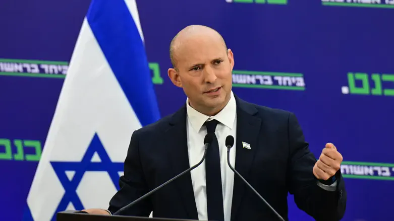 Yossi Zeliger/TPS Bennett’s red line: Falling below 13 seats