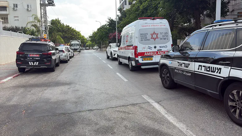 אישה נמצאה ללא רוח חיים; בעלה נעצר