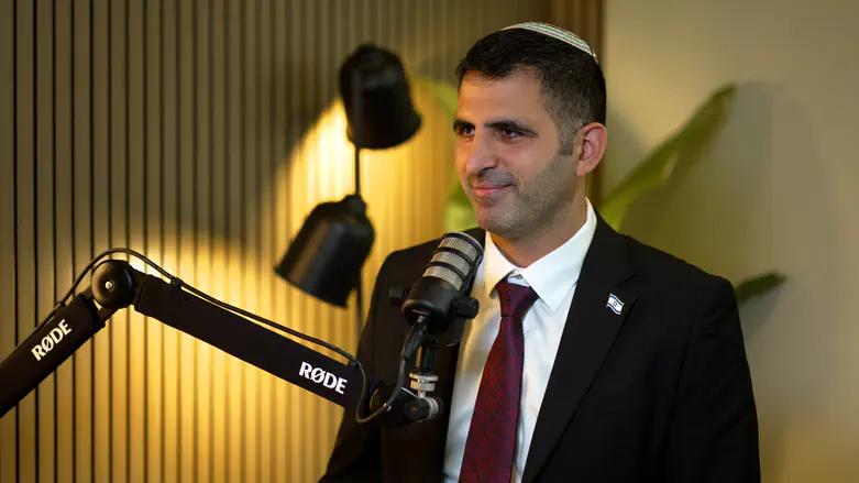 הפודקאסט של הדר מילר | השר קרעי חוזר לרגעי האימה של ה-7 באוקטובר