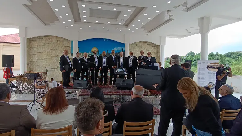 Tzipi Ackerman Jerusalem Cantors' Choir completes week-long tour of Azerbaijan