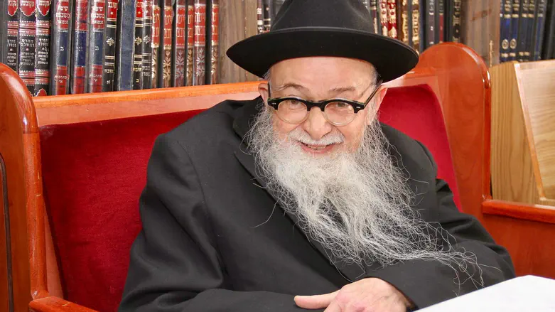 בגיל 95: המקובל הרב רחמים עטייה זצ”ל הלך לעולמו