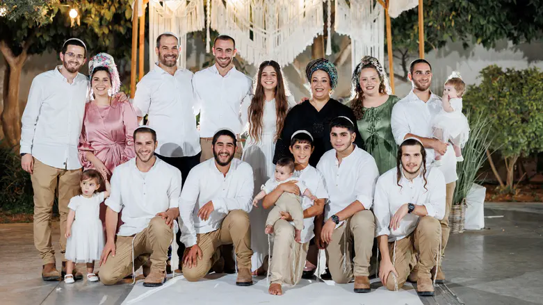 איך ממשיכים את דרכם של גיבורי שמחת תורה?