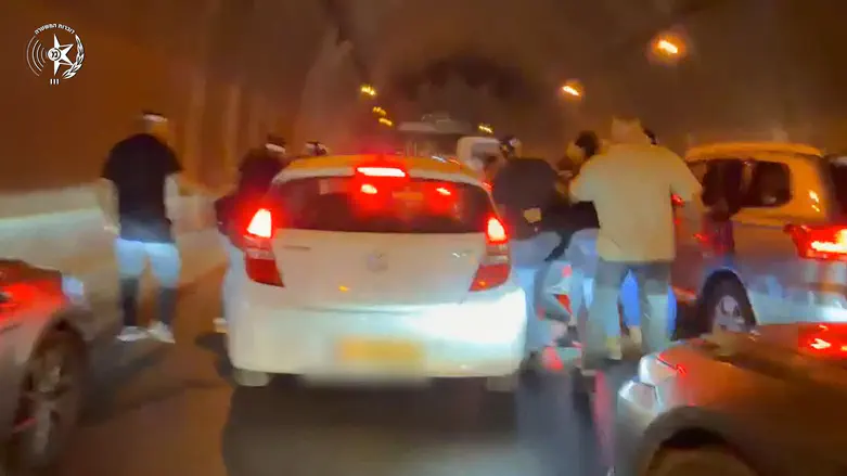 צילום: דוברות המשטרה Detectives ambush burglars in Jerusalem