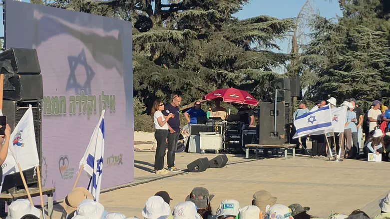 הוריו של אל”מ אסף חממי למש”צים: „בזכותכם יש לנו המשכיות במדינה”