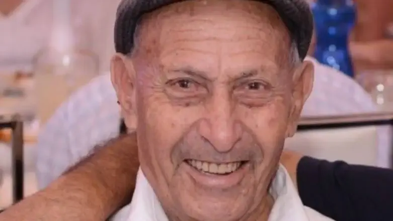 איש צדיק תמים וישר ירא אלוקים: אביו של איש העסקים רמי לוי הלך לעולמו