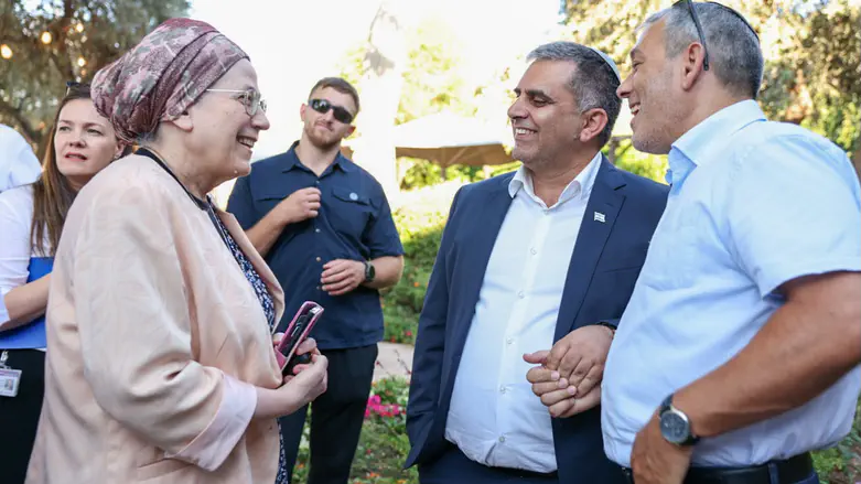 תוכנית חדשה לעולות בודדות בשירות הלאומי