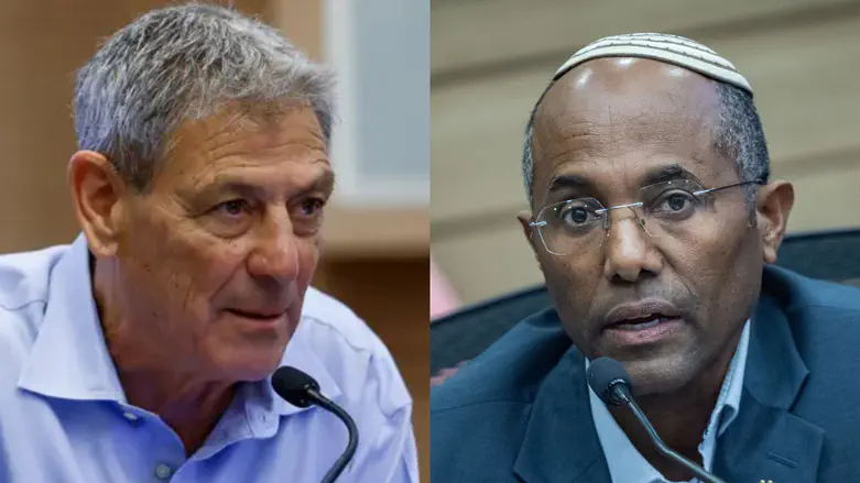 תלונה בהולנד נגד רם בן ברק ומשה סולומון