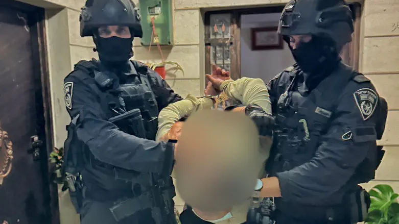 Призыв к уничтожению евреев? Задержание прямо в постели