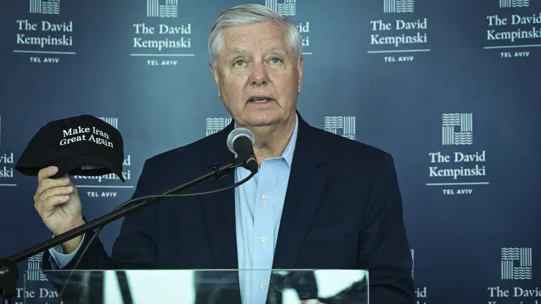 צילום: Avshalom Sassoni/Flash90 Senator Lindsey Graham passes away