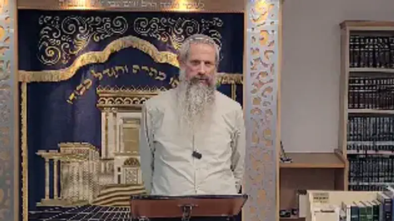הרב אלישע ינון: את הזוגיות צריך להתחיל לבנות עוד בתקופת הישיבה