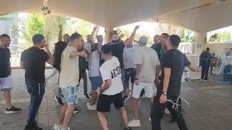 צילום: באדיבות המצלם סרטון הגיוס ריגש את אמו של הלוחם שנפצע