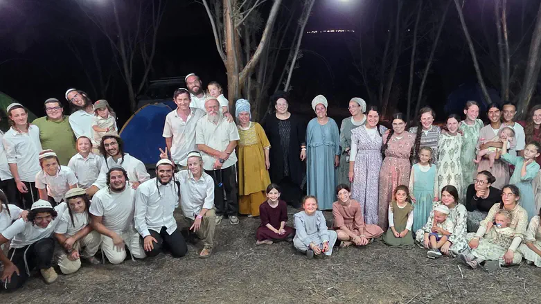צילום: נחלה 100 מטר מעזה: שבת השטח של נחלה