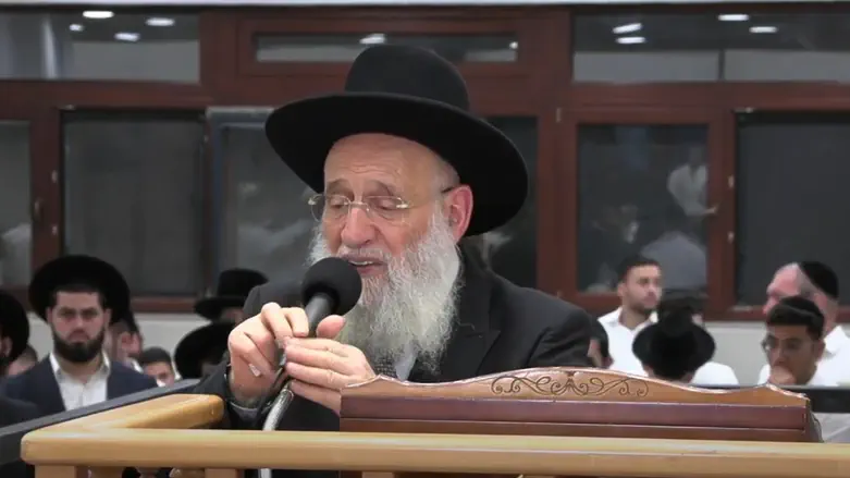 צפו: מעמד הסליחות בישיבת „אור החיים”