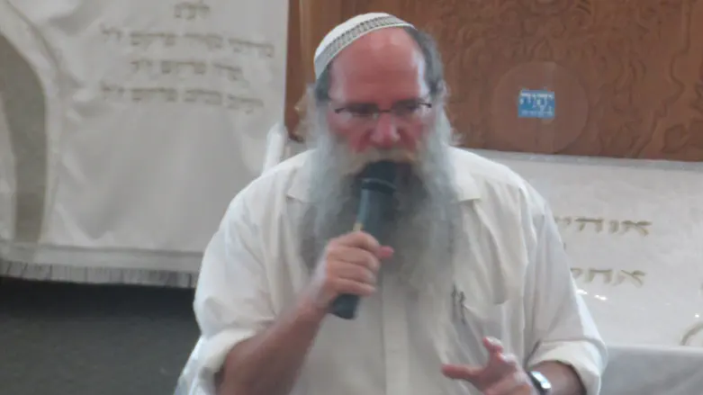 שנה לפטירת הרב שניאור ק”ץ: „ניצל כל רגע ורגע לעבודת השם וללימוד תורה”