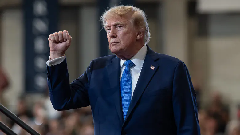 Molly Riley, White House Report: Trump weighs declaring end to Iran war