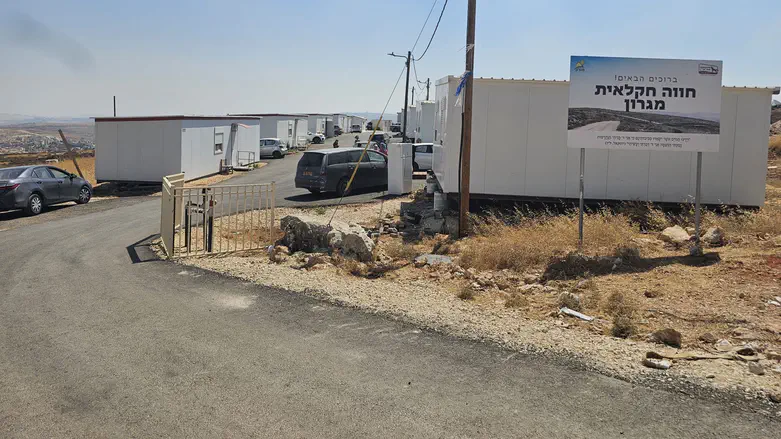 צילום: מועצת בנימין המעגל נסגר: משפחות שבו להתגורר במגרון