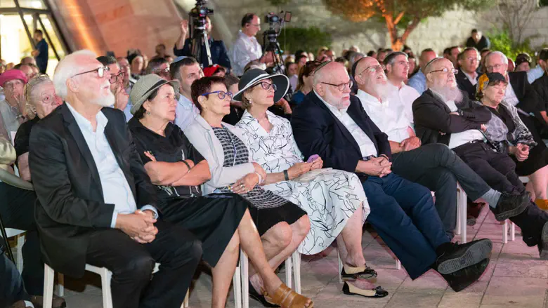 צילום: יצחק אפנזר, ישיבת ההסדר הר עציון נחנך "מרכז הרב עמיטל" בישיבת הר עציון