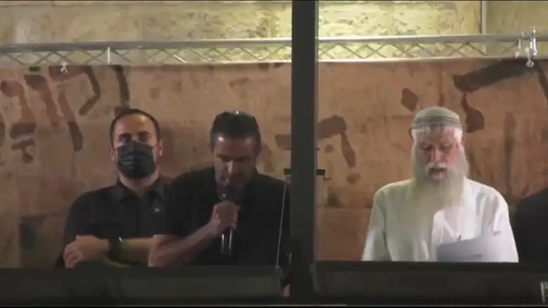 Western Wall Heritage Foundation Bereaved father’s Kaddish echoes at Western Wall