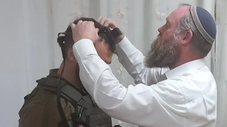 Record demand for tefillin among Jews everywhere