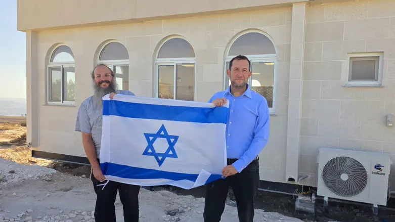 מחורבן להתיישבות: החגיגה בחומש