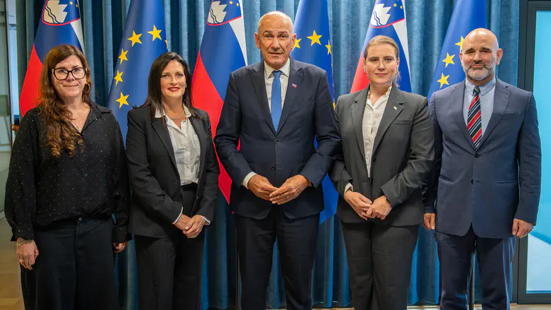 Republic of Slovenia, Office of the Prime Minister World Jewish Congress delegation meets Slovenia’s PM