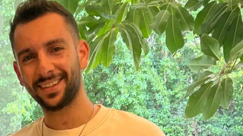 מאפלה מוחלטת לאור גדול: הנס והשיקום של סגן דור יפרח