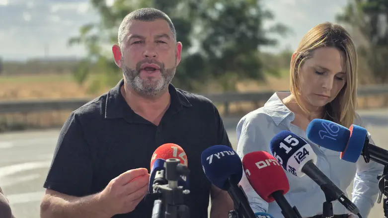 עופר וינטר: "שביבי יקפוץ לי"
