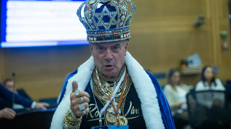 מאבטח שב"כ דחף באלימות את "שרשר המלך"