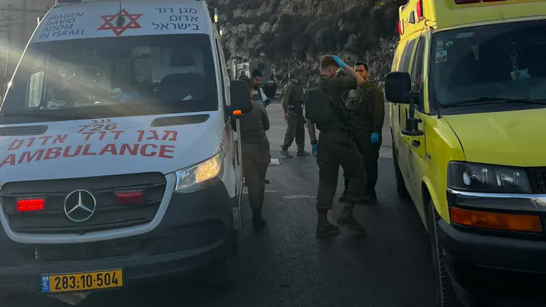 צילום: דוברות מד"א Dramatic gunfight with Hebron terrorists