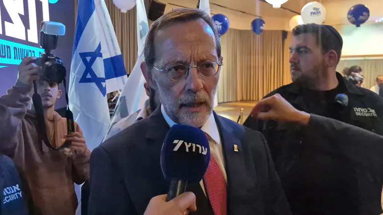 משה פייגלין לערוץ 7: אני מכוון לתפקיד שר הביטחון בממשלה הבאה