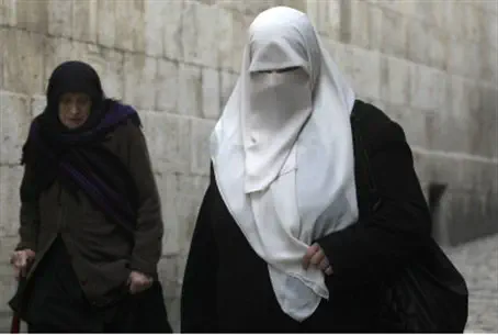 Young Jewish Girls 'Marrying Arabs in Galilee' | Israel National News